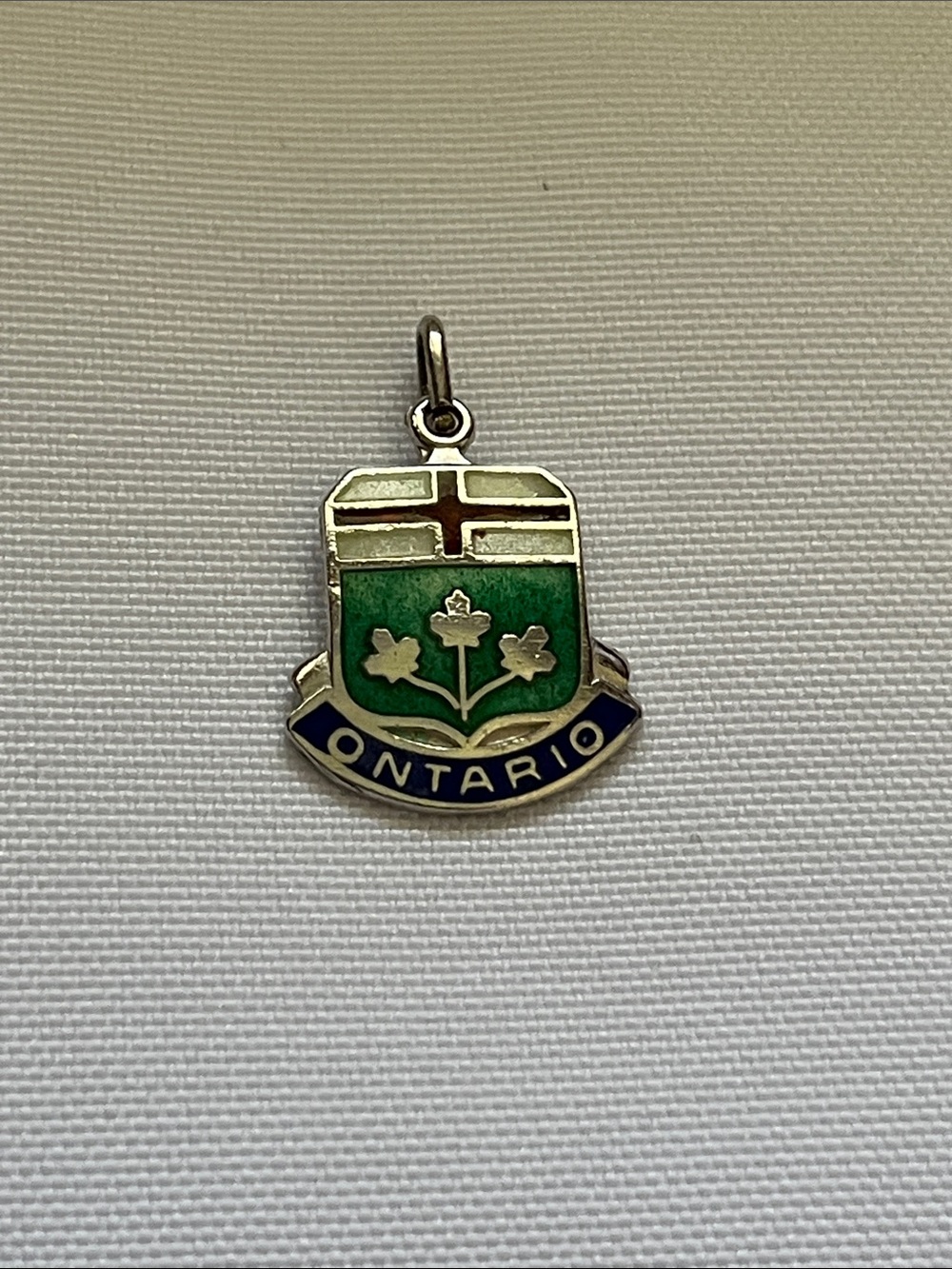 Ontario Green and Blue Coat of Arms Enamel Charm
Sterling, stamped
Vintage